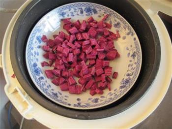 紫薯开花馒头的做法步骤1