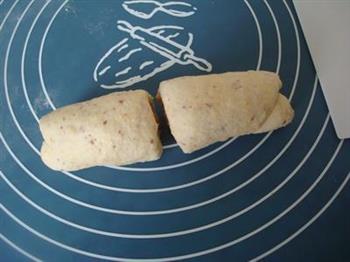 红豆花生卷面包的做法步骤9