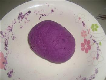 紫薯糯米芝麻饼的做法图解2