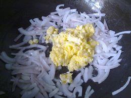 洋葱炒鸡蛋的做法步骤6