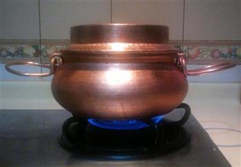 云南铜锅焖饭的做法步骤7