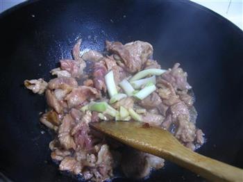 尖椒炒肉片的做法步骤6