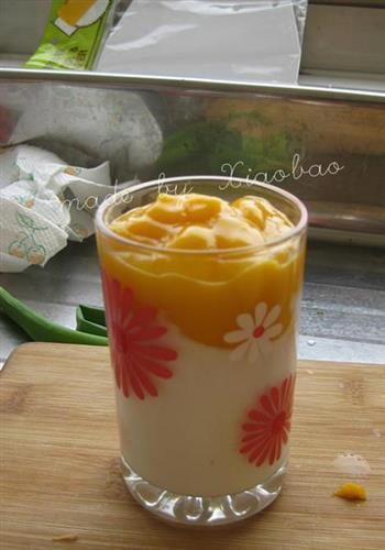 芒果酱酸奶的做法步骤3
