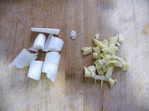 青菜瑶柱豆腐汤的做法图解5