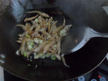 干鱼炖土豆的做法步骤5
