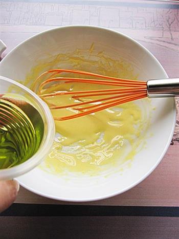 咸味蛋黄沙拉酱的做法步骤4