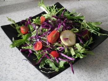 金枪鱼蔬菜沙拉的做法步骤8