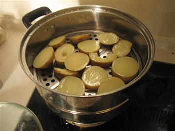 培根焗奶香土豆泥的做法图解1