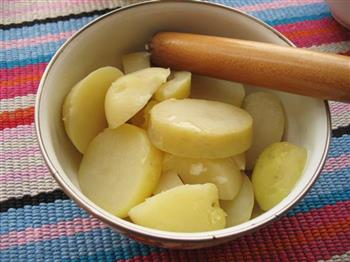 培根焗奶香土豆泥的做法步骤5
