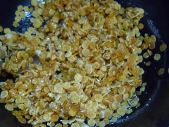 葡萄干玉米片糖的做法步骤7