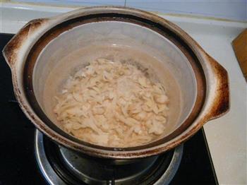 紫菜海鲜汤的做法步骤3
