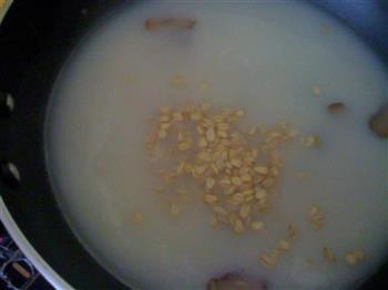 薏米黑枣汤的做法步骤5