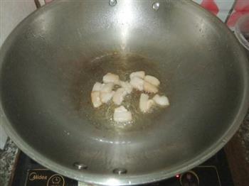 土豆花生烧肉的做法步骤6