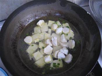 小白菜豆腐鱼丸汤的做法步骤7