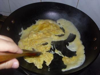 西葫芦炒蛋的做法步骤4