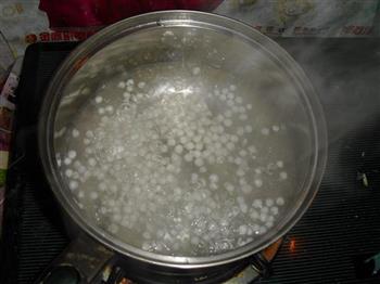 奶香西米水果捞的做法步骤2