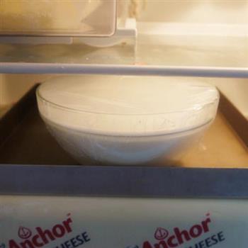 红豆沙奶冻的做法步骤5