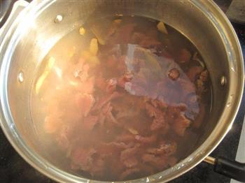 滑嫩牛肉汤的做法图解8