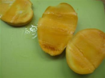 芒果酸奶奶昔的做法步骤2