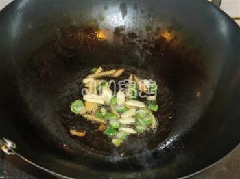 银芽青椒炒豆干的做法步骤6