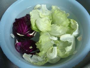 培根蔬果沙拉的做法步骤1