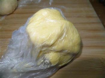 酥皮菠萝包的做法步骤4