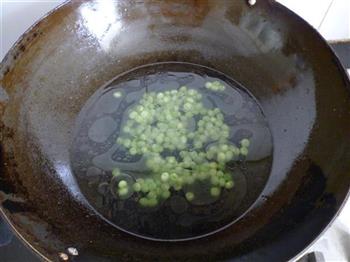 鲜豌豆蛋汤的做法步骤5
