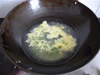 鲜豌豆蛋汤的做法步骤7