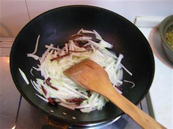 腊肉丝冬瓜汤的做法步骤4