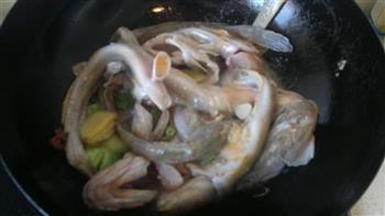海鲶鱼炖豆腐的做法步骤4