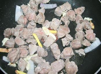 椰汁咖喱牛肉的做法步骤5