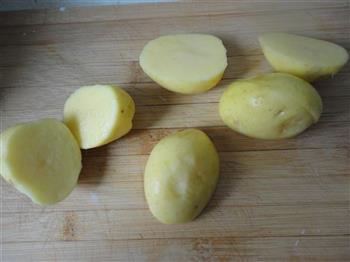 香椿土豆泥的做法步骤2