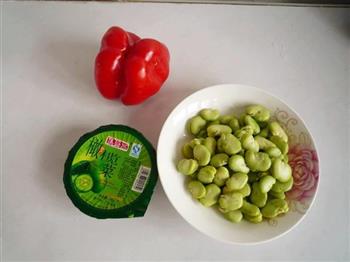 橄榄菜俏拌蚕豆的做法步骤1