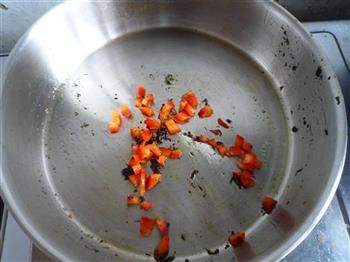 橄榄菜俏拌蚕豆的做法步骤7