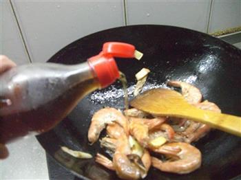 油闷大虾的做法步骤4