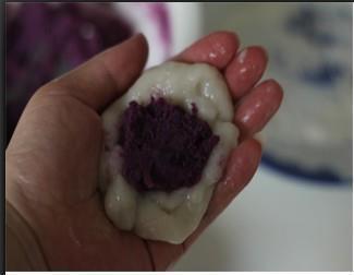 奶香紫薯糯米糍的做法步骤7