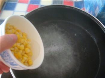 枸杞鸡汁玉米羹的做法步骤3