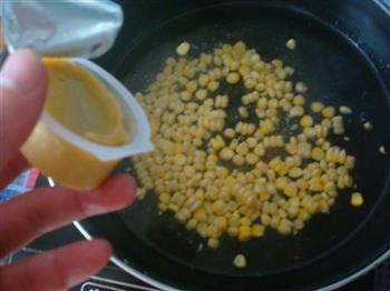 枸杞鸡汁玉米羹的做法步骤4