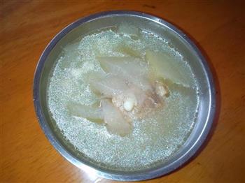 冬瓜薏米龙骨汤的做法图解4
