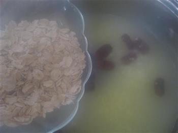 红枣小米燕麦粥的做法步骤4