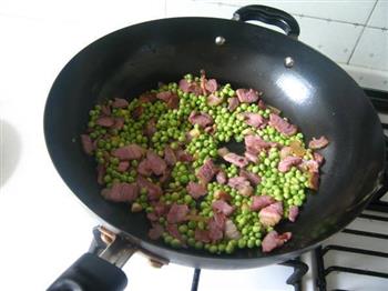 腊肉豌豆煲仔饭的做法步骤9