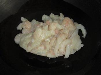 咖喱海鲜炒饭的做法步骤3