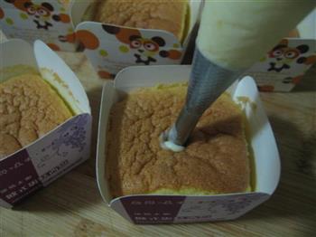 北海道戚风蛋糕的做法步骤20