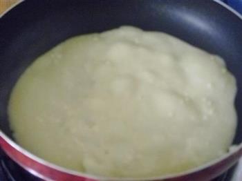 杂粮鸡蛋煎饼的做法步骤3
