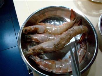 铁板焅大虾的做法步骤1