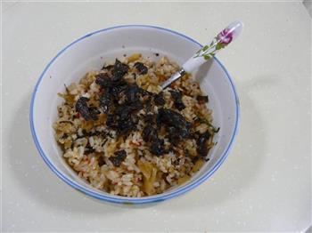 韩式泡菜海苔炒饭的做法步骤5