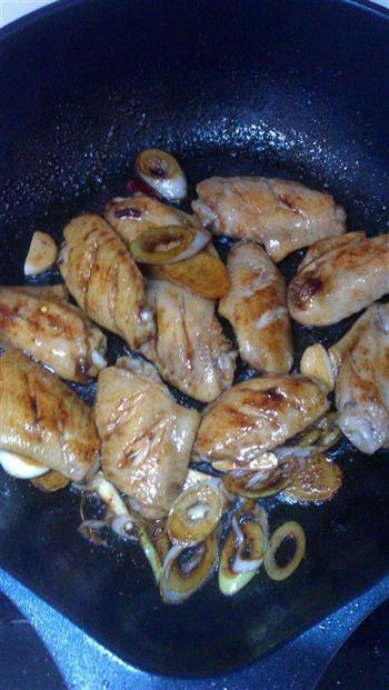 红烧鸡翅炖土豆的做法步骤5