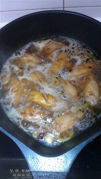 红烧鸡翅炖土豆的做法步骤6