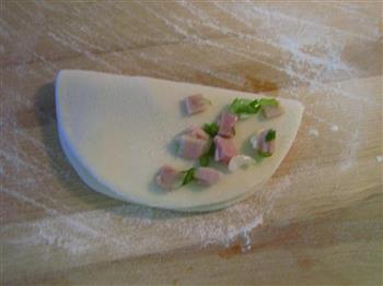 小猪脚奶香葱花卷的做法步骤12