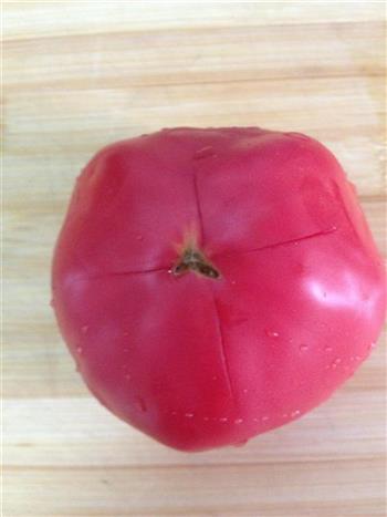 番茄玉米排骨汤的做法步骤2
